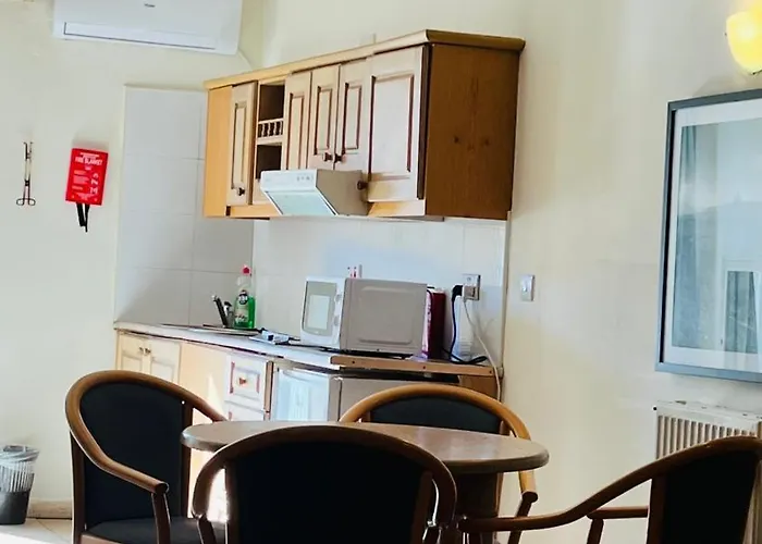 Quad 2636 * St. Paul's Bay