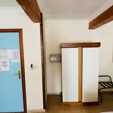 Quad 2636 Aparthotel *
